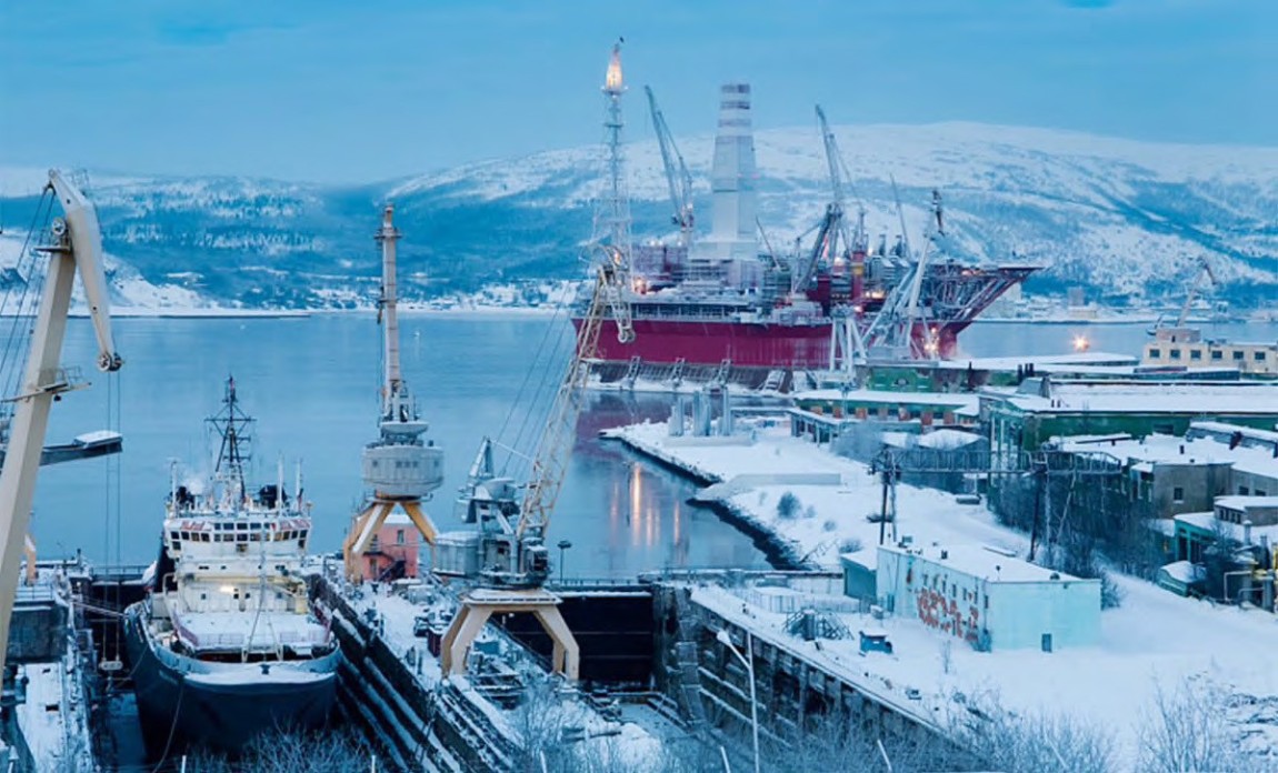 Ориентация развития открытых территорий города Мурманска на Кольский залив