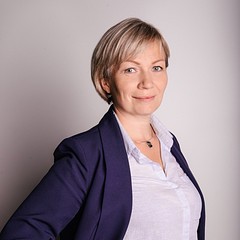 Попова Юлия